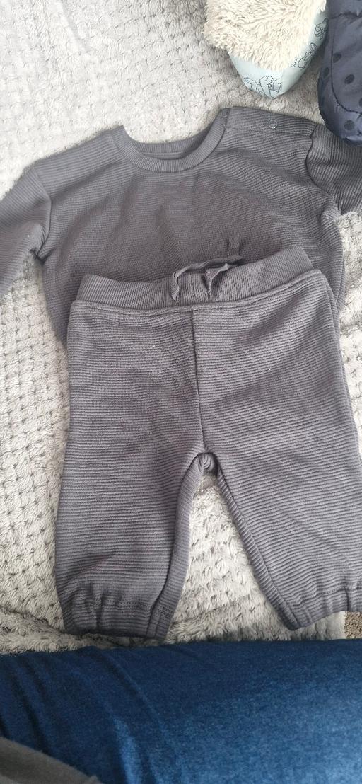 Buy & Sell Harpurhey Manchester - Photos for 0-3 baby outfit