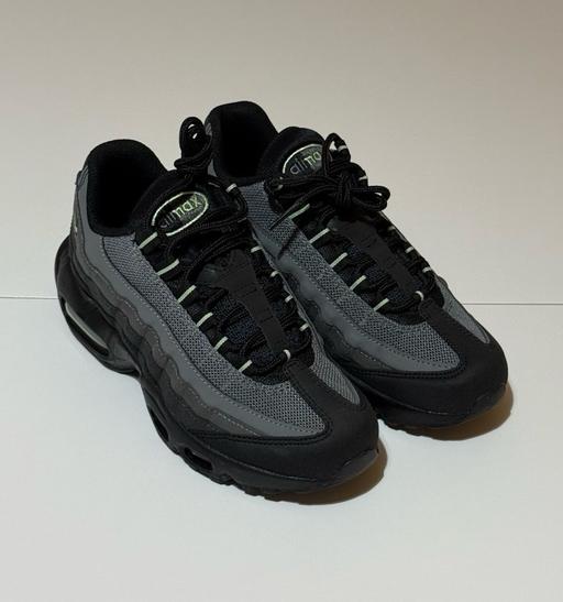 Buy & Sell Preston North West London - Photos for Nike Air Max 95 • UK 4