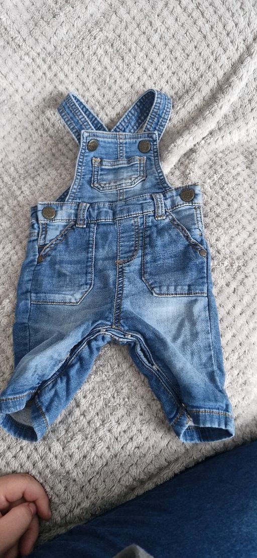 Buy & Sell Harpurhey Manchester - Photos for 0-3 baby dungarees