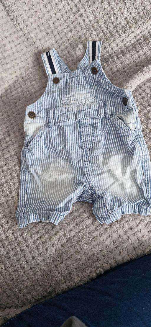 Buy & Sell Harpurhey Manchester - Photos for 0-3 baby dungarees