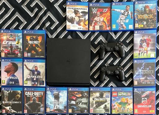 Buy & Sell Surrey Waverley - Photos for PS4 1TB BUNDLE!