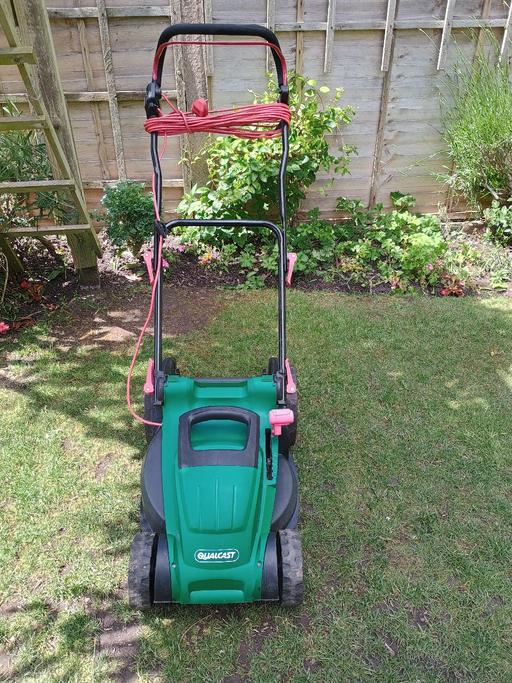 Buy & Sell West Midlands Wolverhampton - Photos for Qualcast RM40 Lawnmower 16 Inch Blade