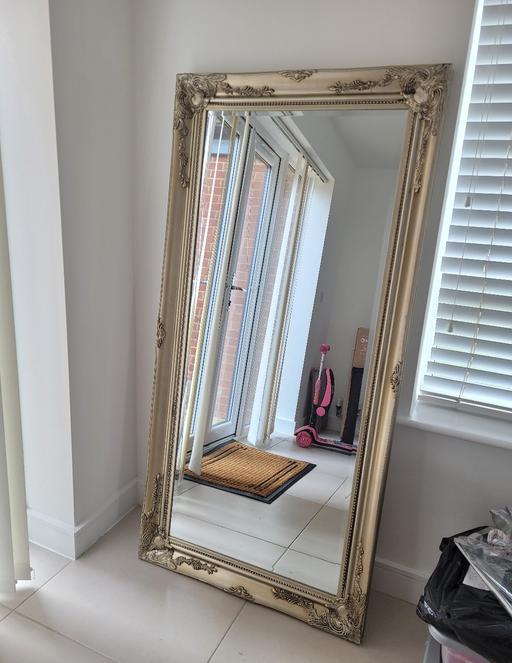 Buy & Sell West Midlands Sandwell - Photos for Beautiful Large Ornate Mirror