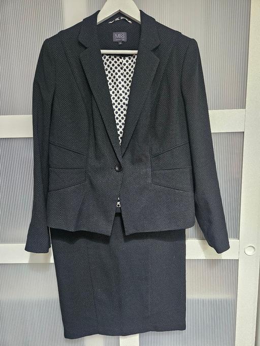 Buy & Sell Weston Point Halton - Photos for Size 12-14 M&S suit jacket & skirt