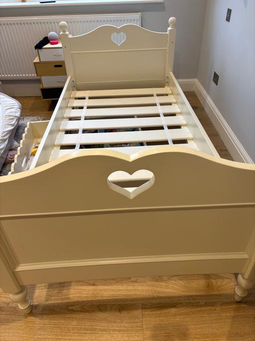 Buy & Sell North West London Willesden Green - North West London - Photos for Single Bed Antique, mattress Hypnos, storage