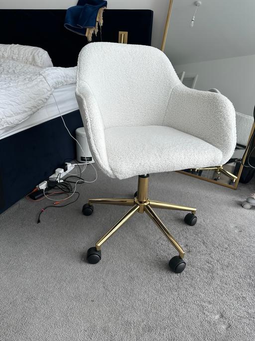 Buy & Sell East London Millwall - East London - Photos for Fabric Adjustable chair