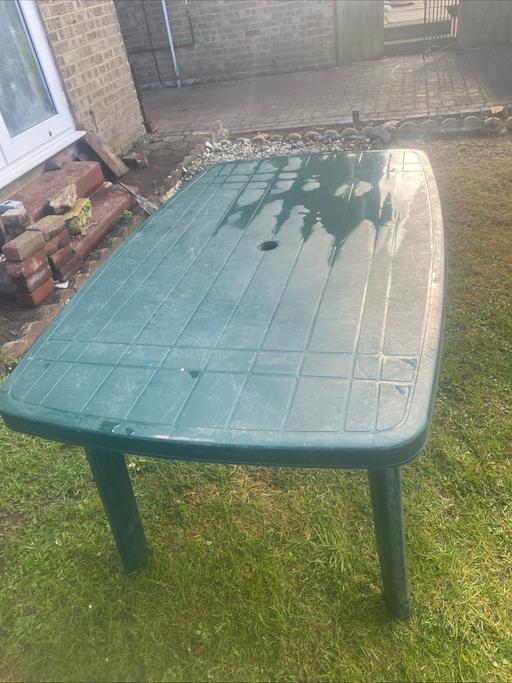 Buy & Sell Tyne and Wear Sunderland - Photos for Large green plastic garden table