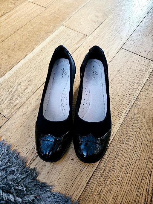 Buy & Sell South Yorkshire Doncaster - Photos for Comfort shoes, size 8.. like new