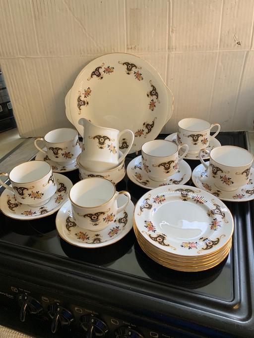 Buy & Sell West Midlands Walsall - Photos for Vintage royal Stafford Balmoral t-set