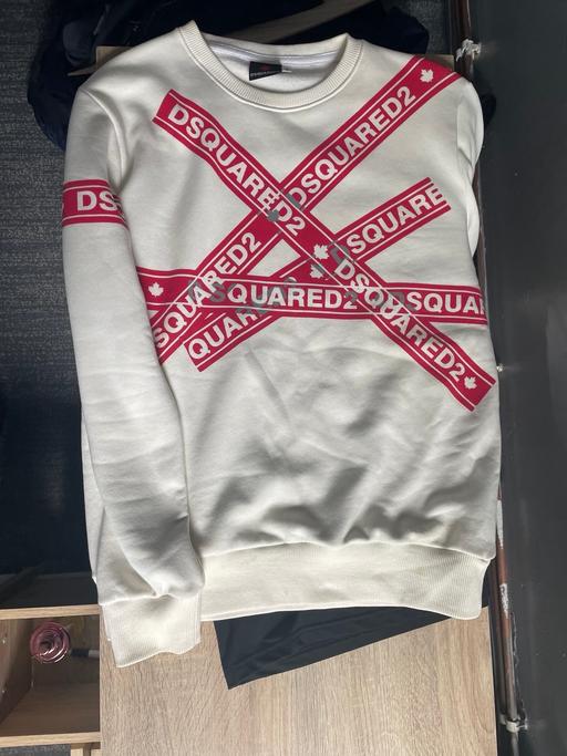 Buy & Sell Bedfordshire Central Bedfordshire - Photos for DSquared jumper