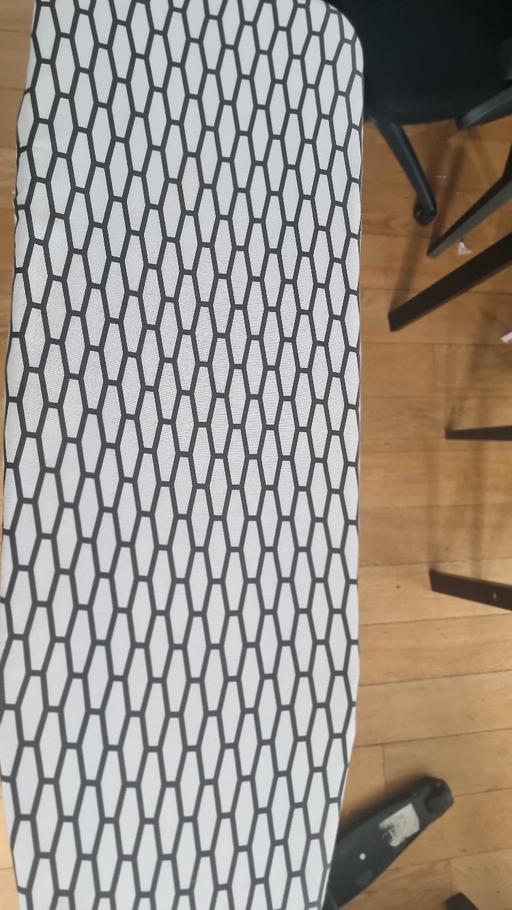 Buy & Sell South East London Denmark Hill - South East London - Photos for Ironing board