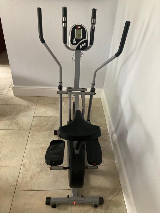 Buy & Sell West Midlands Wolverhampton - Photos for Cross Trainer