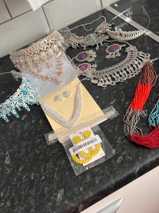 Buy & Sell Bedfordshire Luton - Photos for Jewellery set