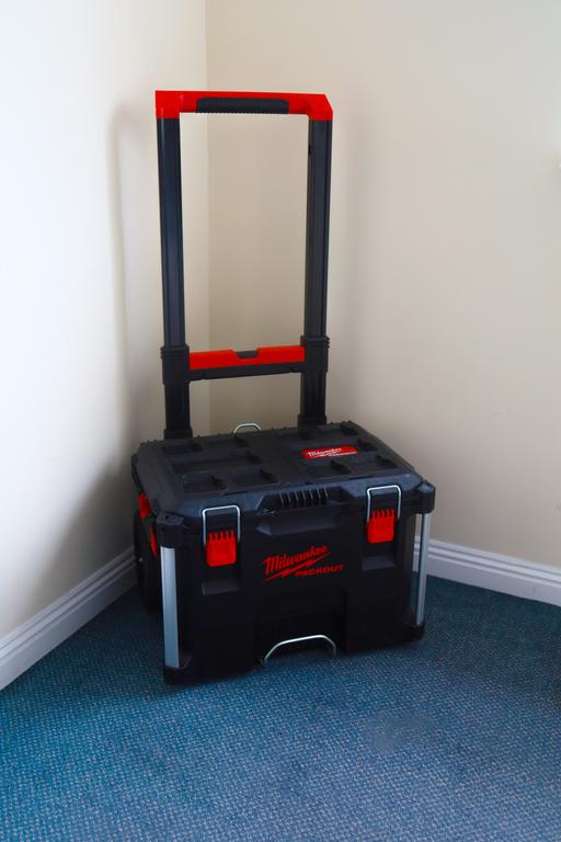 Buy & Sell South East London Croydon - Photos for milwaukee trolley on wheels heavy duty