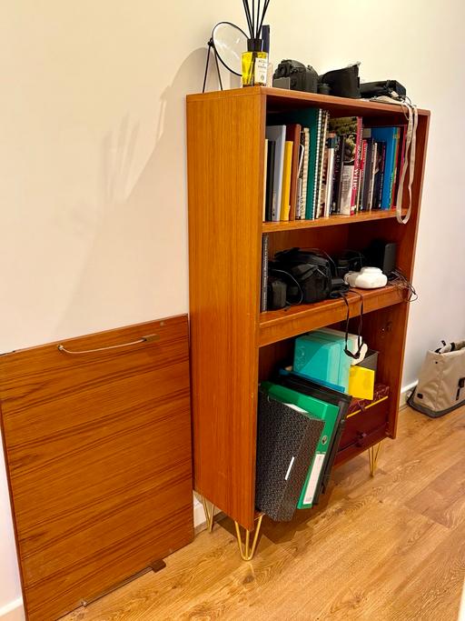 Buy & Sell North London Stoke Newington - North London - Photos for Mid Century Wooden Bookshelf