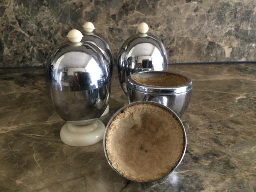 Buy & Sell Vale of Glamorgan - Wales Barry - Vale of Glamorgan - Photos for Set of 4 chrome retro egg cosies.