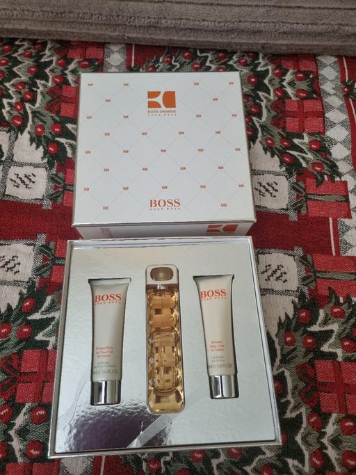 Buy & Sell Grangemouth Falkirk - Photos for perfume