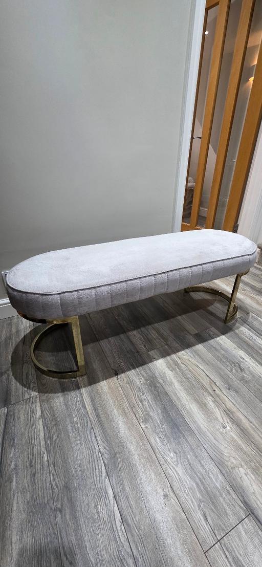 Buy & Sell Staffordshire Tamworth - Photos for Light grey soft cushion bench