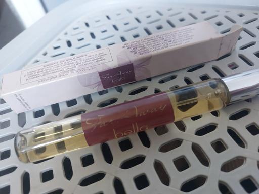 Buy & Sell Cronton Knowsley - Photos for New avon far away bella