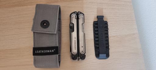 Buy & Sell Bristol Bristol City Centre - Bristol - Photos for Leatherman ARC with pouch & bit-kit
