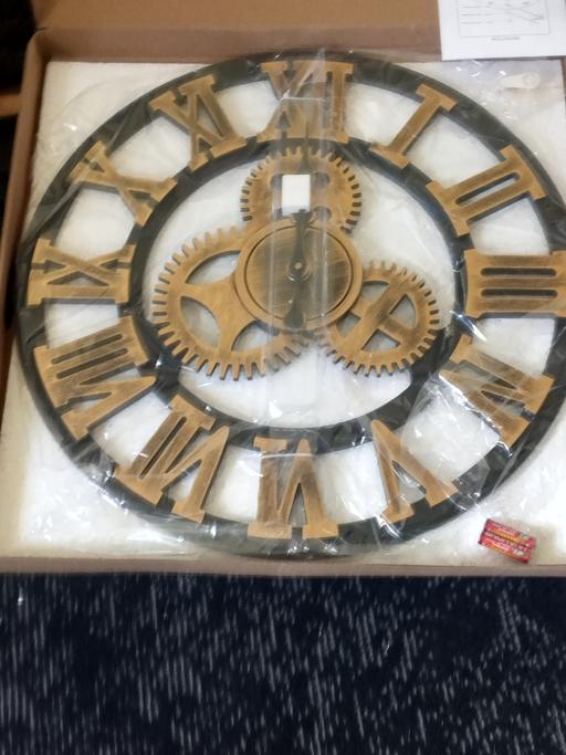 Buy & Sell North Yorkshire Harwood Dale - North Yorkshire - Photos for Wall Clock Very Large 60cm Roman Numerals