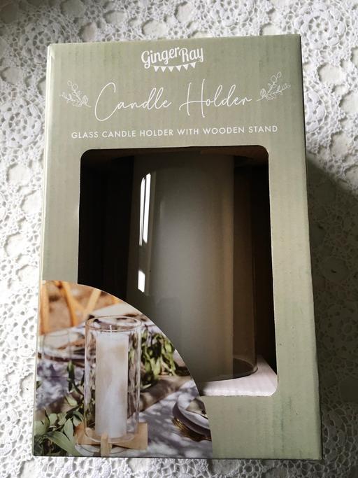Buy & Sell Bedfordshire Central Bedfordshire - Photos for Glass Candle Holder with Wooden Stand.