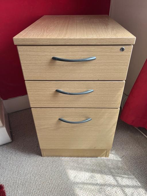 Buy & Sell Kent Medway - Kent - Photos for Oak effect filing cabinet