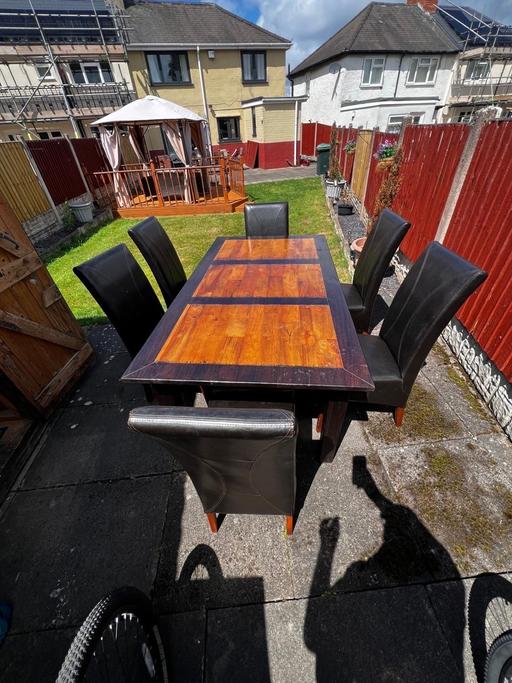 Buy & Sell West Midlands Sandwell - Photos for Dining table