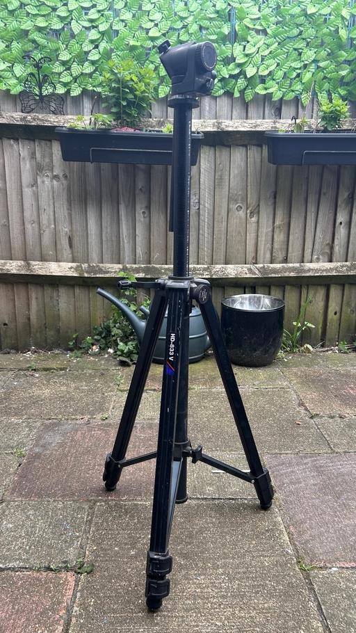 Buy & Sell South West London Streatham - South West London - Photos for Professional Tripod with Fluid Head