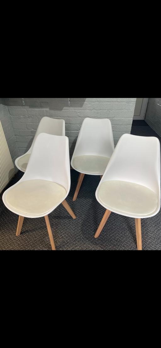 Buy & Sell West Midlands Walsall - Photos for White dining chairs x4 Need Gone!