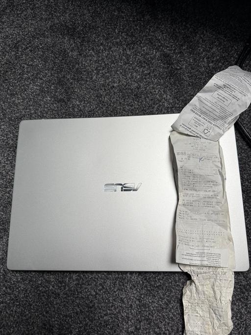 Buy & Sell West Yorkshire Bradford - Photos for Silver ASUS Chromebook C523 15.6”