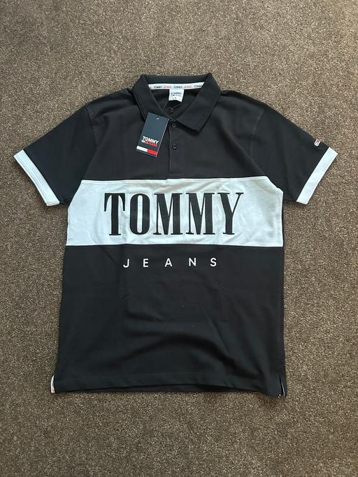 Buy & Sell West London Hillingdon - Photos for Tommy Jeans T shirt