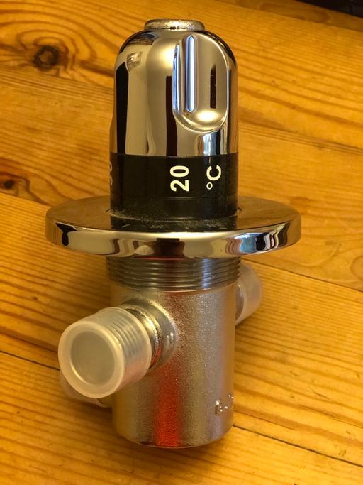 Buy & Sell Wokingham Winnersh - Crawley - Photos for Chrome Thermostatic Mixing Valve / Faucet