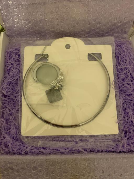 Buy & Sell East London Whitechapel - East London - Photos for Necklet with panther brand new