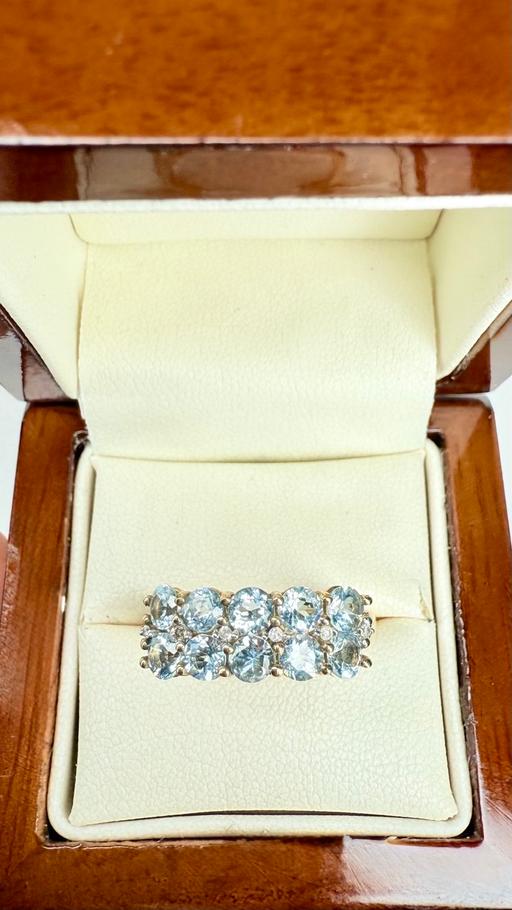 Buy & Sell Harrow on the Hill North West London - Photos for Aquamarine 9ct Yellow Gold Cluster Ring