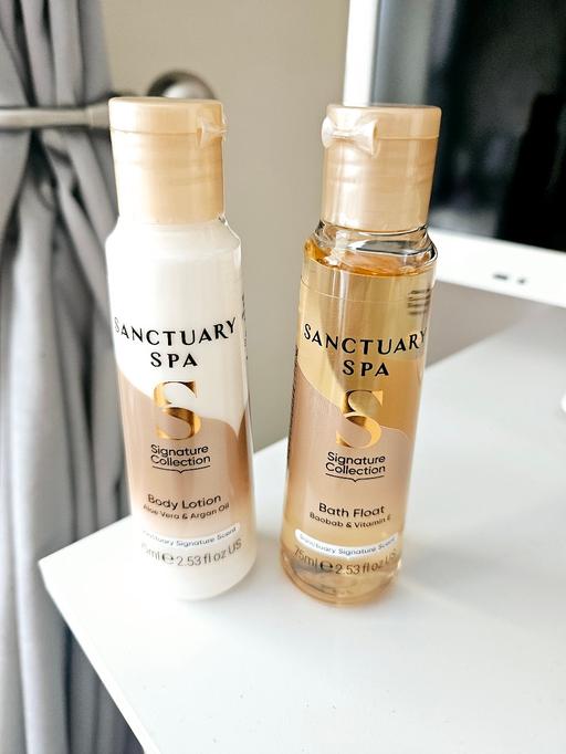 Buy & Sell South Yorkshire Doncaster - Photos for Sanctuary bath float and body lotion..NEW
