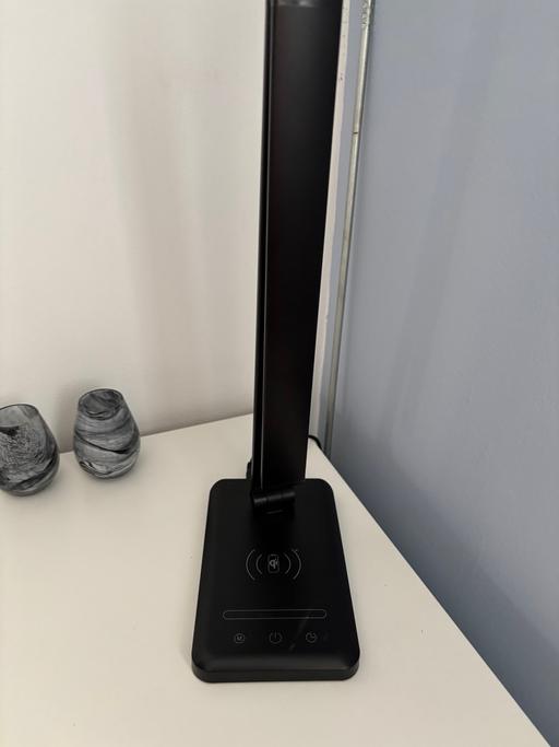 Buy & Sell Kent Tonbridge and Malling - Photos for Lamp with phone charger