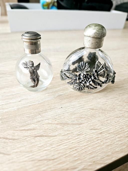 Buy & Sell South Yorkshire Doncaster - Photos for 2 older style vintage perfume bottles