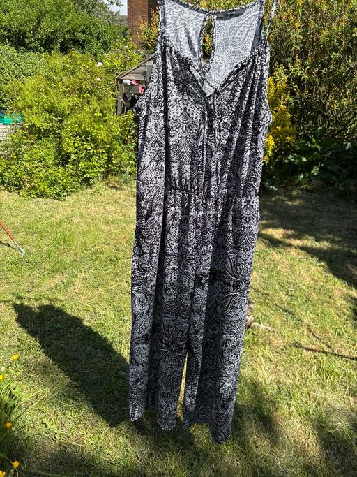 Buy & Sell Earlsheaton Kirklees - Photos for Gorgeous Sumner Jumpsuit 16/18
