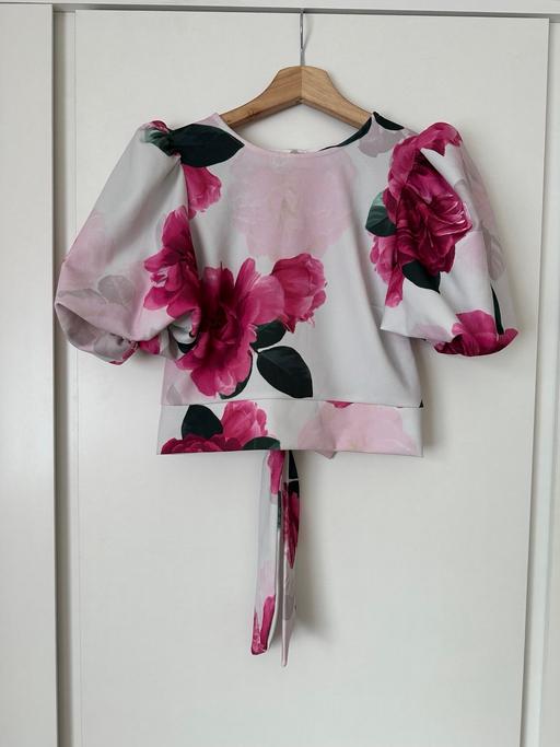 Buy & Sell Lincolnshire Lincoln - Photos for Pink floral print puff crop top 8 New Look