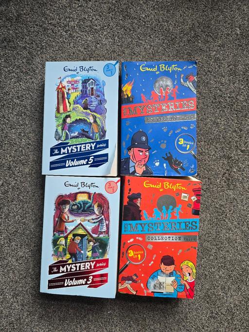 Buy & Sell Rowley Regis Sandwell - Photos for 4 thick Enid Blyton paperbacks 50p each