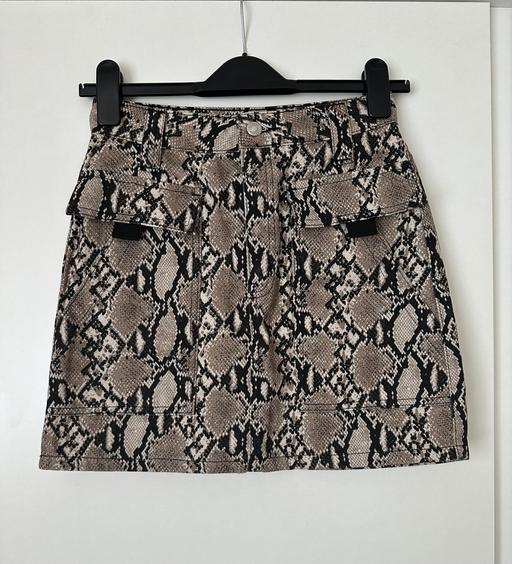 Buy & Sell Lincolnshire Lincoln - Photos for TopShop animal print mini skirt 8