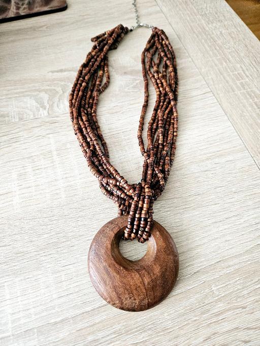 Buy & Sell South Yorkshire Doncaster - Photos for Wooden style necklace.