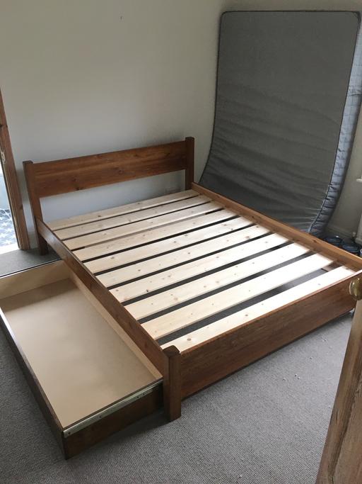 Buy & Sell North Yorkshire Ripley - North Yorkshire - Photos for Warren Evans King Size Bed with Two Drawers