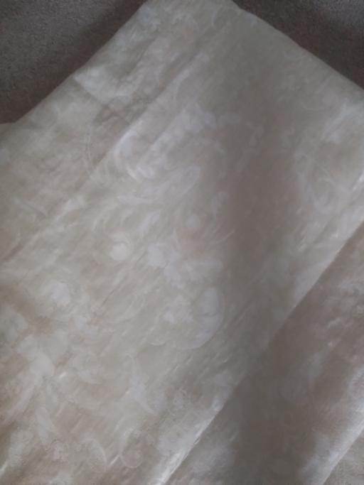 Buy & Sell Streetly Walsall - Photos for LARGE QUANTITY OF QUALITY MATERIAL & LINING
