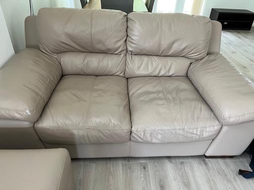 Buy & Sell Nottinghamshire Newark and Sherwood - Photos for Sofa set