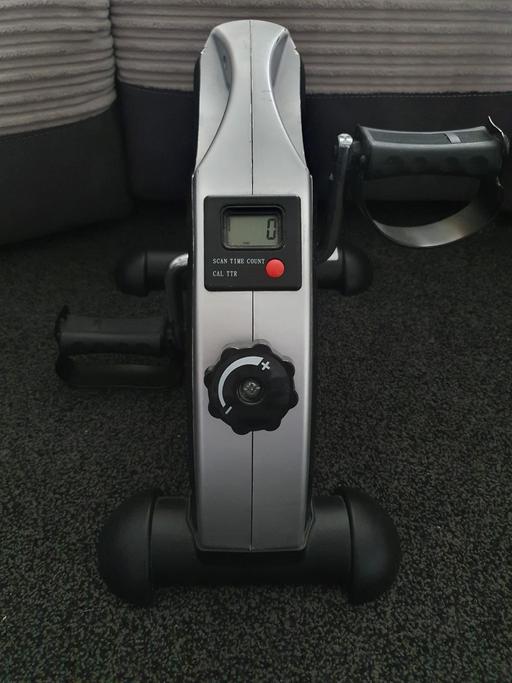 Buy & Sell West Yorkshire Wakefield - Photos for Mini excercise bike/peddler