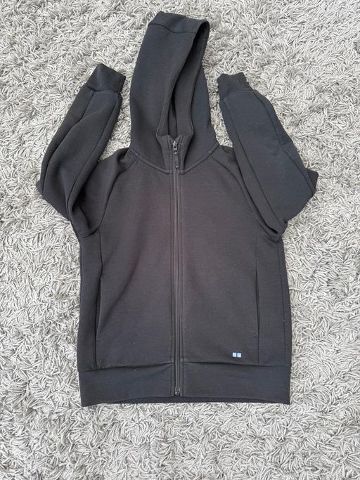 Buy & Sell Barking and Dagenham Dagenham - RM8 - Photos for Uniqlo hoodie 9-10 years