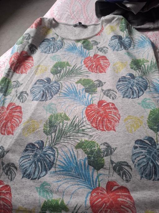 Buy & Sell Dodworth Barnsley - Photos for ladies top shirt size 14