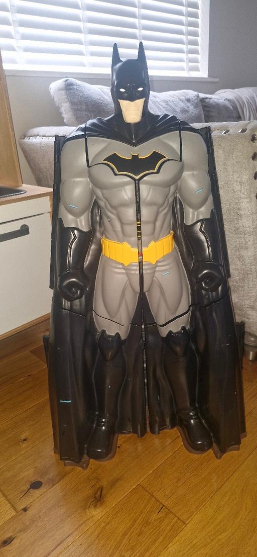 Buy & Sell Shevington Wigan - Photos for 3ft Batman Playset